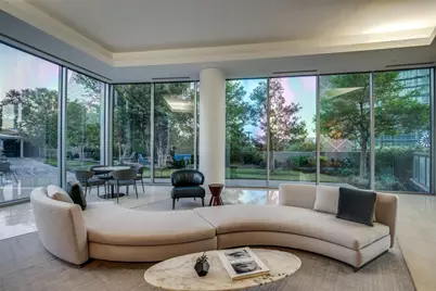 2900 McKinnon Street #2404, Dallas, TX 75201 - Photo 26