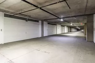 2900 McKinnon St, Dallas, TX 75201 - Photo 30