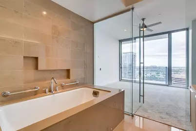 2900 McKinnon Street #2404, Dallas, TX 75201 - Photo 14