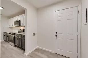 3715 Maxwell Ct, Arlington, TX 76015 - Photo 12