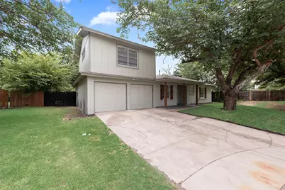 3715 Maxwell Court, Arlington, TX 76015 - Photo 2