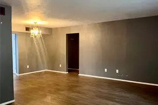 7855 Meadow Park Dr, Dallas, TX 75230 - Photo 32