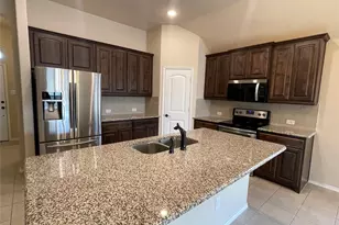 2120 Blakely Ct, Fort Worth, TX 76134 - Photo 8