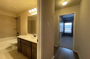 2120 Blakely Ct, Fort Worth, TX 76134 - Photo 22