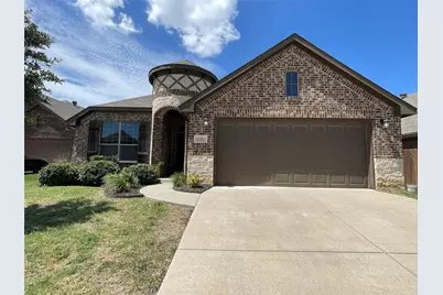 2120 Blakely Court, Fort Worth, TX 76134 - Photo 1