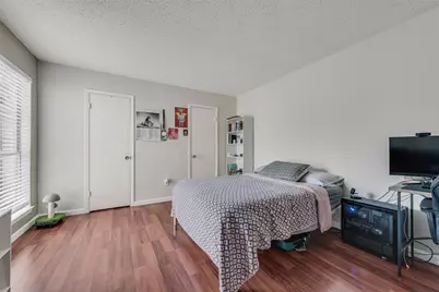 2643 Via Ventura Circle, Carrollton, TX 75006 - Photo 16