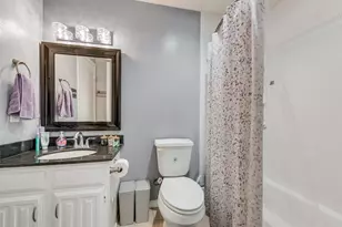 2643 Via Ventura Cir, Carrollton, TX 75006 - Photo 18