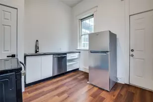 612 W 9th St, Dallas, TX 75208 - Photo 8