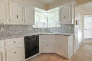 6809 Fawn Valley Pl, Rowlett, TX 75089 - Photo 10