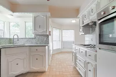 6809 Fawn Valley Place, Rowlett, TX 75089 - Photo 8