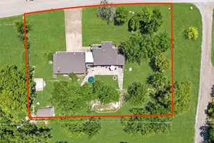 6039 Bear Creek Dr E, Fort Worth, TX 76126 - Photo 30