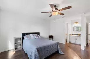 1024 Mountview Dr, Carrollton, TX 75006 - Photo 12