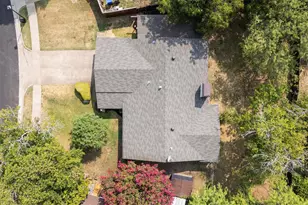 1024 Mountview Dr, Carrollton, TX 75006 - Photo 26