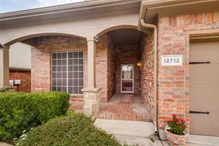 12712 Breckenridge Ct, Fort Worth, TX 76177 - Photo 2