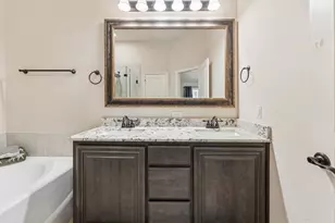 609 Fox View Dr, Fort Worth, TX 76131 - Photo 16