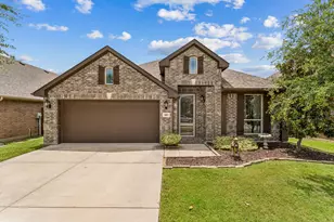 609 Fox View Dr, Fort Worth, TX 76131 - Photo 1