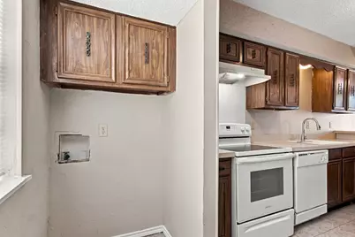1725 E Grauwyler Road #138, Irving, TX 75061 - Photo 14