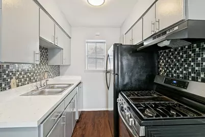 4317 Baldwin Street #4318-201, Fort Worth, TX 75052 - Photo 2
