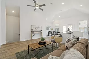 8117 Radnor Rd, Dallas, TX 75231 - Photo 6