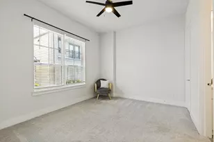 8117 Radnor Rd, Dallas, TX 75231 - Photo 22
