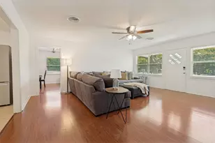 2201 Lake Coves Dr, Flower Mound, TX 75022 - Photo 4