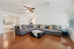 2201 Lake Coves Dr, Flower Mound, TX 75022 - Photo 6