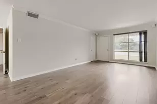 1405 Oak Grove Rd, Fort Worth, TX 76134 - Photo 6
