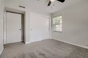 1405 Oak Grove Rd, Fort Worth, TX 76134 - Photo 20