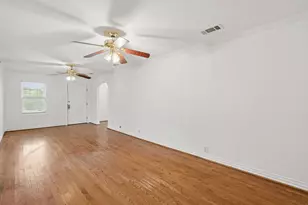 2218 Mountain Lake Rd, Dallas, TX 75224 - Photo 4