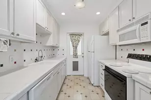 2218 Mountain Lake Rd, Dallas, TX 75224 - Photo 8