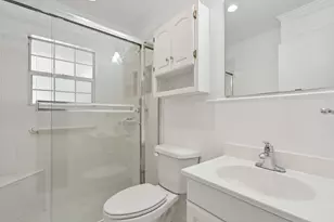 2218 Mountain Lake Rd, Dallas, TX 75224 - Photo 12