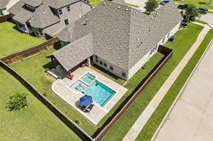 817 Harlan Ct, Murphy, TX 75094 - Photo 2