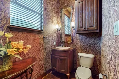 18156 Frankford Lakes Circle, Dallas, TX 75252 - Photo 32