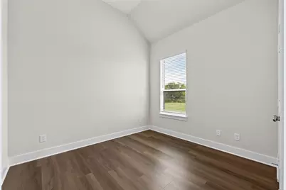 552 Holiday Avenue, Waxahachie, TX 75165 - Photo 22