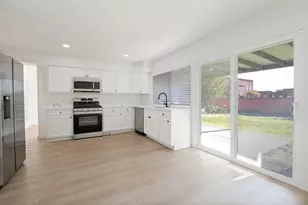 1910 Rambling Ridge Ln, Carrollton, TX 75007 - Photo 12