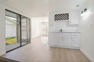 1910 Rambling Ridge Ln, Carrollton, TX 75007 - Photo 16