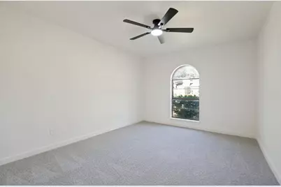 1910 Rambling Ridge Lane, Carrollton, TX 75007 - Photo 22