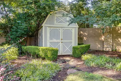 306 Prairie Avenue, Cleburne, TX 76033 - Photo 32