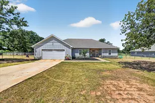 223 Julian Ln, Poolville, TX 76487 - Photo 2