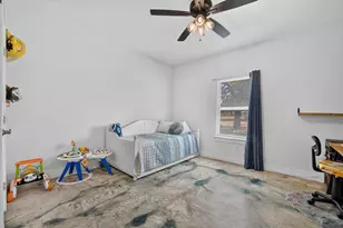 223 Julian Ln, Poolville, TX 76487 - Photo 12