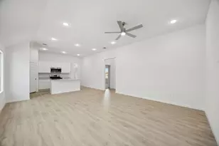 523 Green Gables Dr, Princeton, TX 75071 - Photo 8