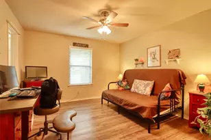 105 Santa Fe Cir, Waxahachie, TX 75165 - Photo 36