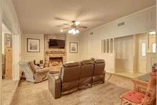 105 Santa Fe Cir, Waxahachie, TX 75165 - Photo 12