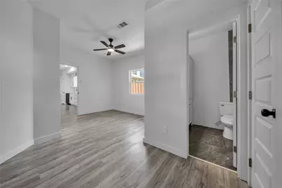3901 Glengate Drive, Arlington, TX 76016 - Photo 10