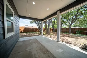 3901 Glengate Dr, Arlington, TX 76016 - Photo 16