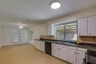 2703 Partridge Ave, Arlington, TX 76017 - Photo 8