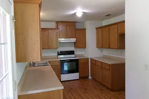 204 Maxwell St, Sulphur Springs, TX 75482 - Photo 2