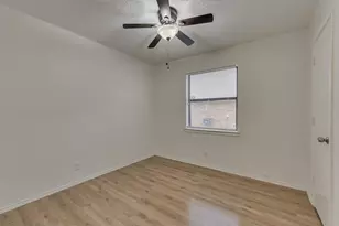 1817 San Rafael St, Fort Worth, TX 76134 - Photo 14