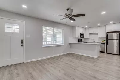 5444 Gaston Avenue #203, Dallas, TX 75214 - Photo 4