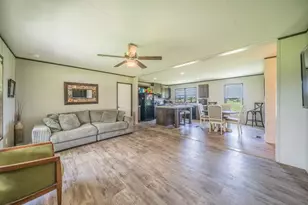 460 Co Rd 1260, Savoy, TX 75479 - Photo 2